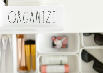 Easy methods to Create a Litter-Free and Calm House Surroundings