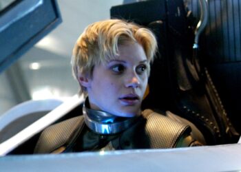 Katee Sackhoff Says Comedian Con “Booed Her” At ‘Battlestar Galactica’ Launch