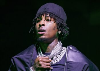 Social Media Customers Suppose She’s Anticipating (Vid.)