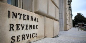 IRS releases 2026 revenue tax brackets with Trump legislation modifications