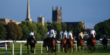 At present on Sky Sports activities Racing: Worcester hosts jumps motion | Racing Information