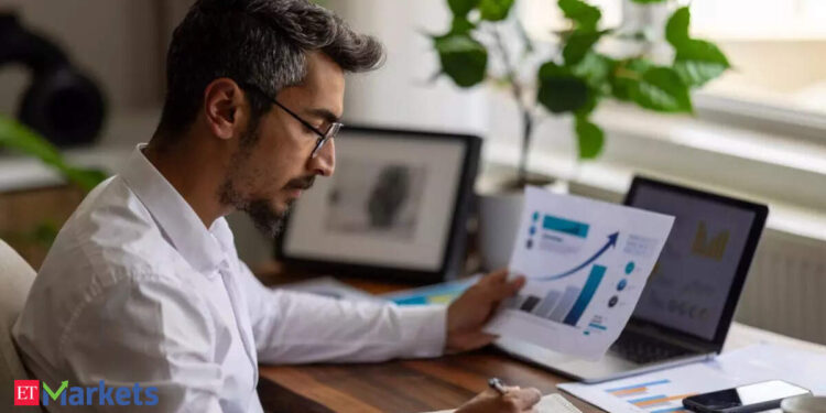 Behind flashy numbers: How ought to traders view firms churning income simply earlier than IPOs