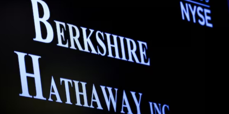 Berkshire Hathaway’s money pile hits report $381.7 billion as working revenue surges 34%