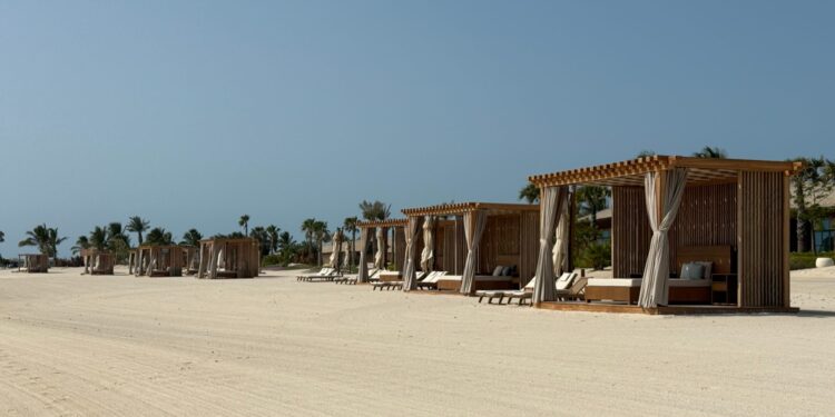 Evaluate: The St. Regis Crimson Sea Resort