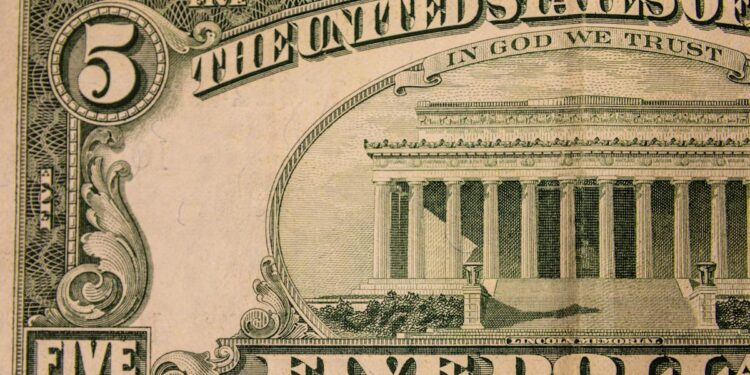 A low-effort strategy to develop your financial savings