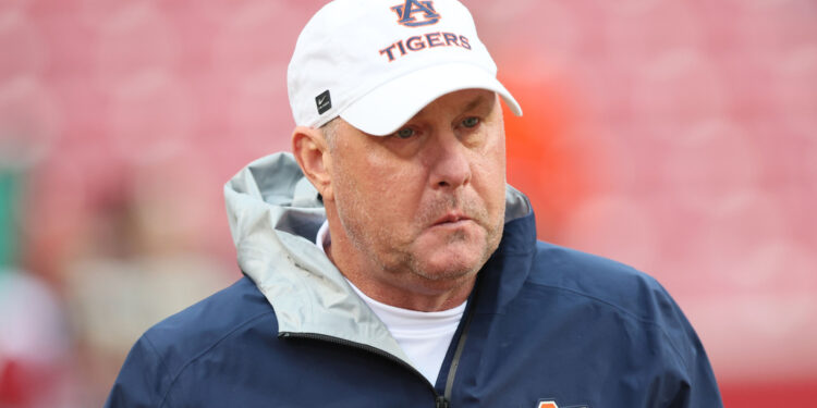 Auburn makes huge resolution concerning HC Hugh Freeze