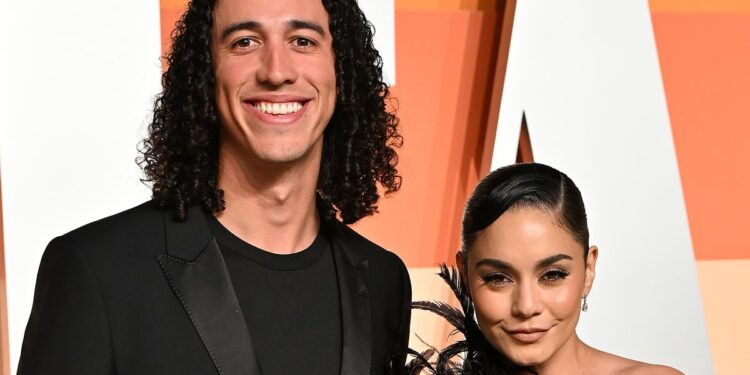 Vanessa Hudgens Provides Beginning, Welcomes Child With Cole Tucker