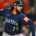 Mariners make no-brainer name on aid pitcher Andres Munoz
