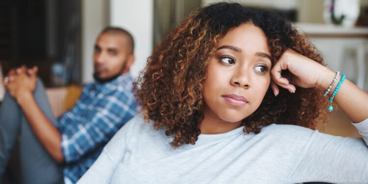 Essentially the most emotionally clever {couples} do 3 issues in another way