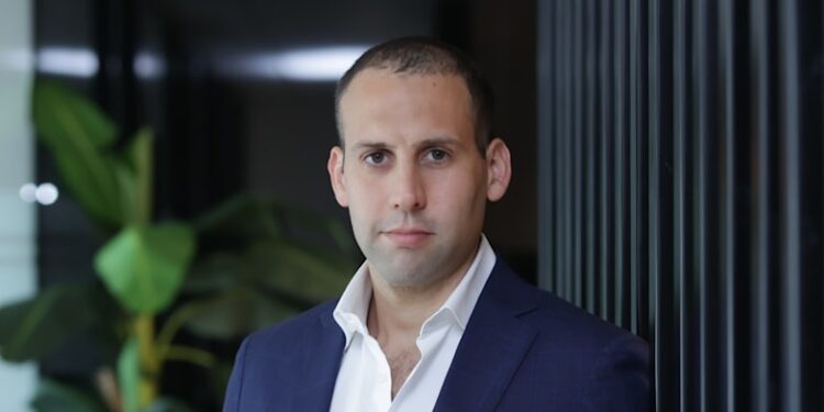 B Communications distributing NIS 2.8b to shareholders