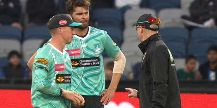 BBL catastrophe as Pakistan megastar banned from bowling in nightmare debut