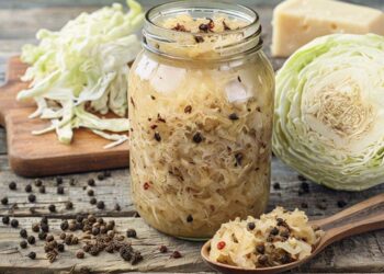 10 Well being Advantages of Sauerkraut: What Science Says