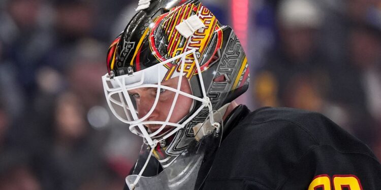 Lankinen’s struggles proceed as Canucks lose to Purple Wings