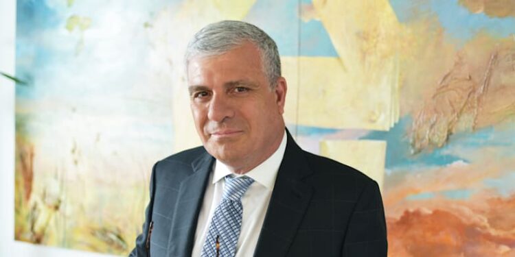 Delek Israel eyes Scorching Cell acquisition