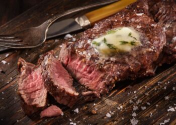 America’s new dietary tips ignore a long time of scientific analysis