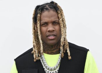 Web Customers Sending Encouraging Phrases Following Publish