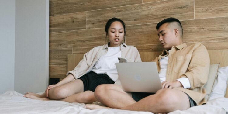 Constructing Significant Connections Whereas Touring Lengthy-Time period: What Sluggish Journey Teaches You About Relationships