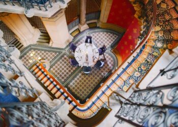 Redeeming Bonvoy Factors for Marriott Bonvoy Moments