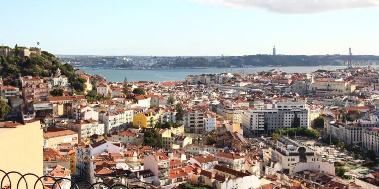 Easy methods to Perceive Lisbon: A Smarter First Day for New Guests