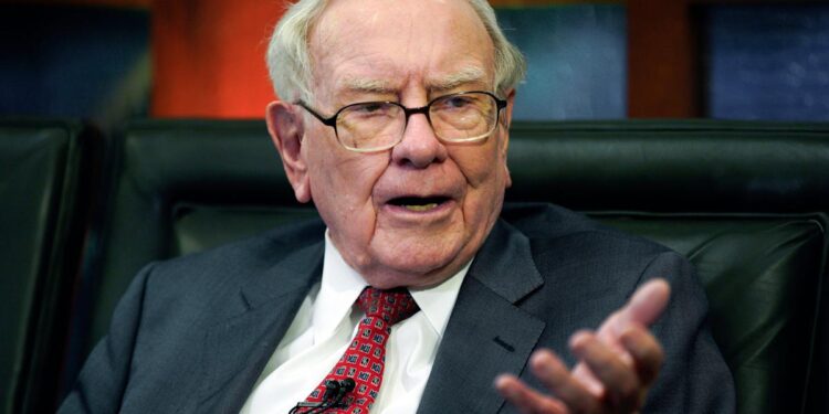 Warren Buffett’s reign as Berkshire Hathaway CEO is over. New boss Greg Abel faces 3 huge challenges in his wake.