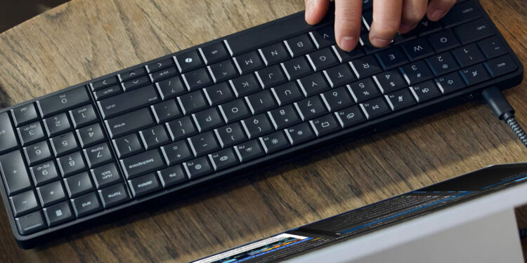 HP’s New USB Gadget Matches An Total Laptop Inside A Keyboard