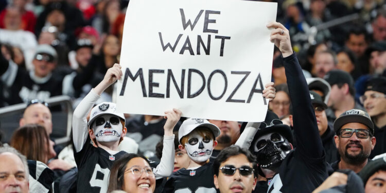 NFL Week 18 winners, losers: Raiders win No. 1 decide; Ravens despatched packing 