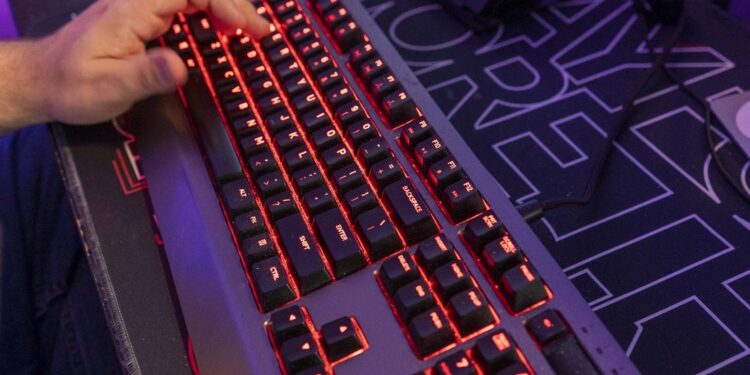 Tundra Esports win 4 matches, rise atop BLAST Slam VI