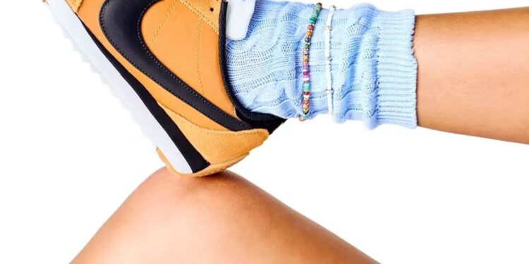 Greatest Nike Girls’s Sneaker Offers at DSW