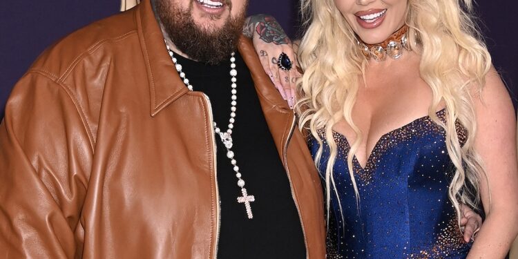 Jelly Roll’s Spouse Bunnie Xo Says His Penis Bought Larger After Weight Loss