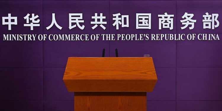 China urges US to scrap all tariffs — RT World Information