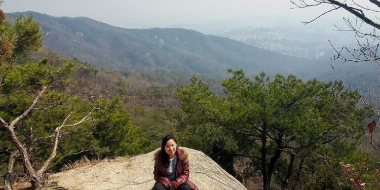 Mountain climbing Necessities Beneath $100 – Two Monkeys Journey Group