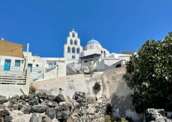 3 Magical Medieval Santorini Villages You Should Discover