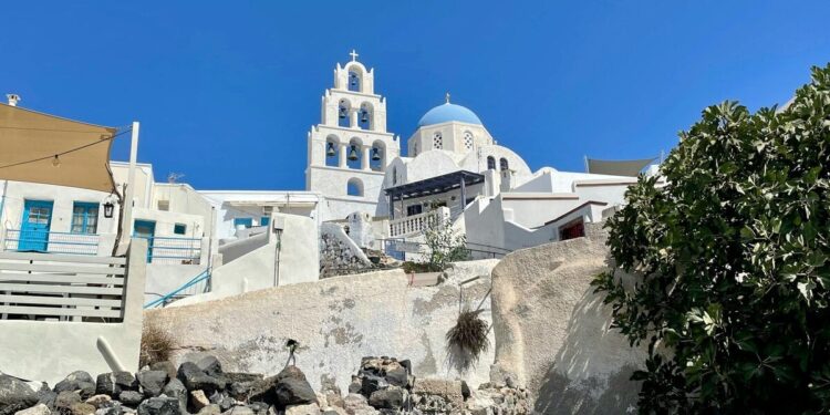 3 Magical Medieval Santorini Villages You Should Discover