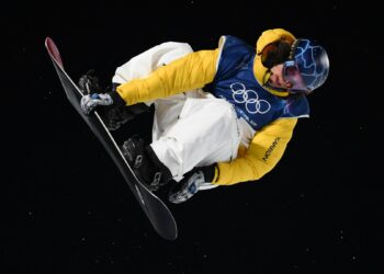 Valentino Guseli, males’s snowboard halfpipe closing, household response, feedback, video, highlights