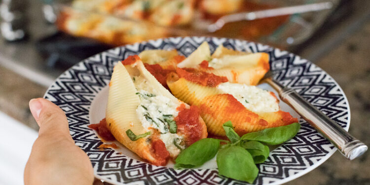 Spinach & Ricotta Stuffed Shells (Bulk Recipe for Freezing)