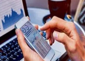 Mcap of 8 of top-10 most valued companies erodes by Rs 2.81 lakh cr; SBI greatest laggard