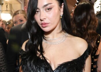 Charli XCX on Quitting Music, Specializing in Appearing