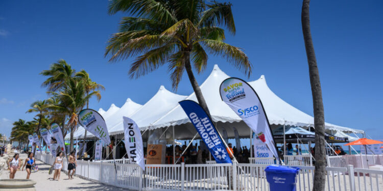 SAVOR SoFlo Returns to Hollywood Seashore