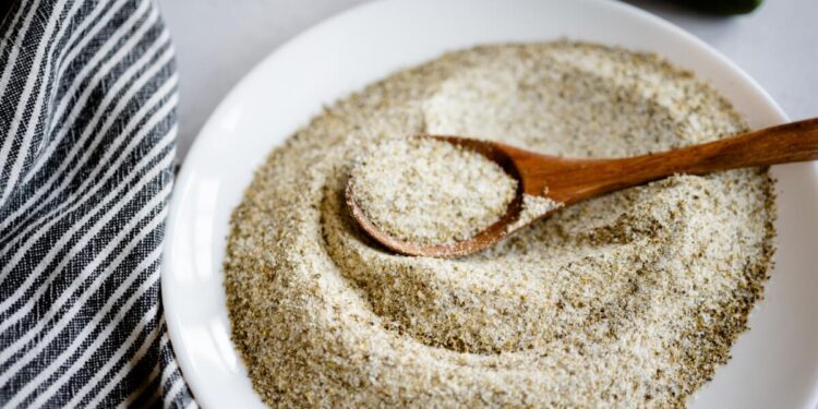 Selfmade Jalapeño Salt (Straightforward Mineral-Wealthy Spicy Seasoning)