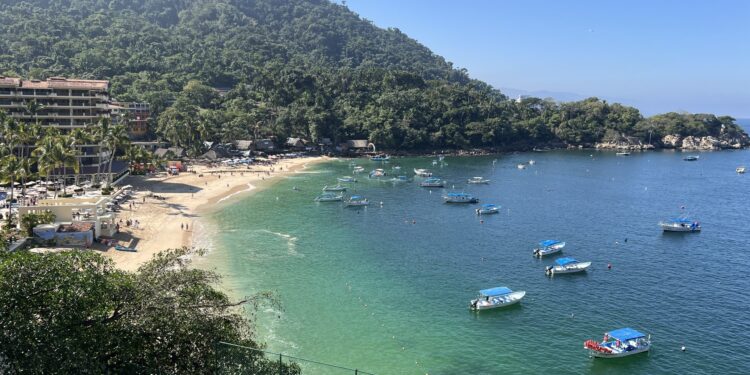 Flights to Puerto Vallarta and Guadalajara Disrupted Amid Jalisco Unrest