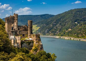 From Castles to Kitchens: Bringing Rhine Valley Inspiration Again to Your House
