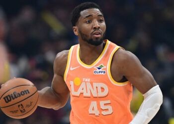 Donovan Mitchell exceeds 40 factors as Cavaliers lengthen win streak 