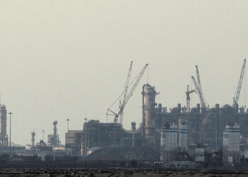 Shares and bonds stabilise as Center East warfare widens