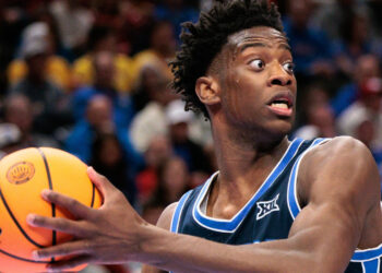 Rating the 10 greatest NBA prospects within the NCAA Match