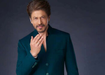 Shah Rukh Khan Radiates Festive Appeal in Heartfelt Eid Put up