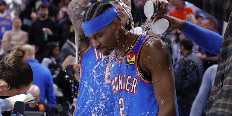 Shai Gilgeous-Alexander breaks insane Wilt Chamberlain document