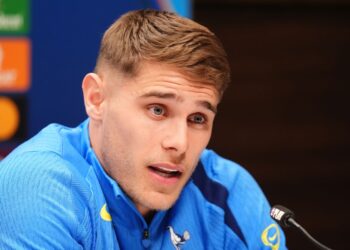 Tottenham Hotspur: Micky van de Ven hits again at stories saying Spurs gamers have stopped caring amid relegation battle | Soccer Information