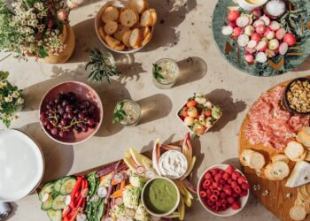 Information to What Fruits and Greens Are In Season In Spring