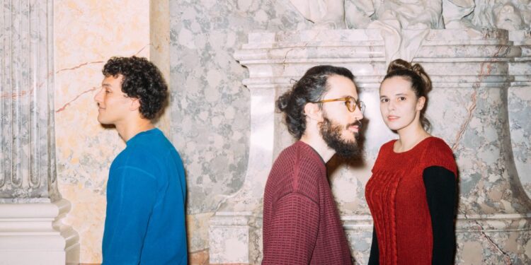 Contained in the Rising Scientist Migration to Europe