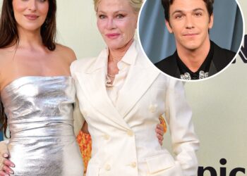 Melanie Griffith on Dakota Johnson, Position Mannequin Romance